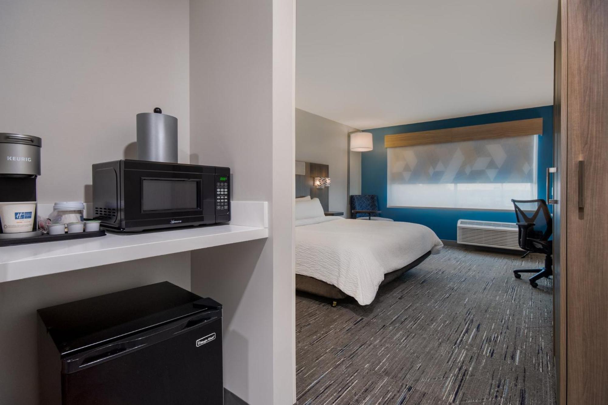 Holiday Inn Express & Suites Muskegon - Grand Haven By Ihg Exterior foto